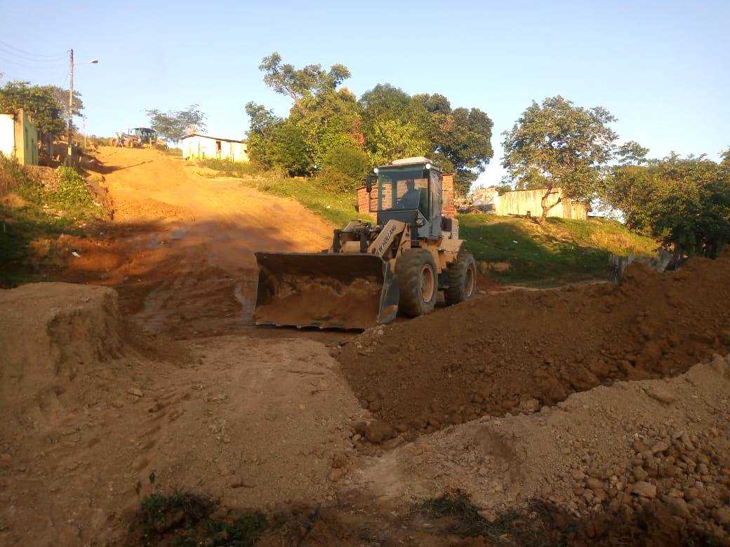 Camacã: Mais uma rua é aberta em Leoventura